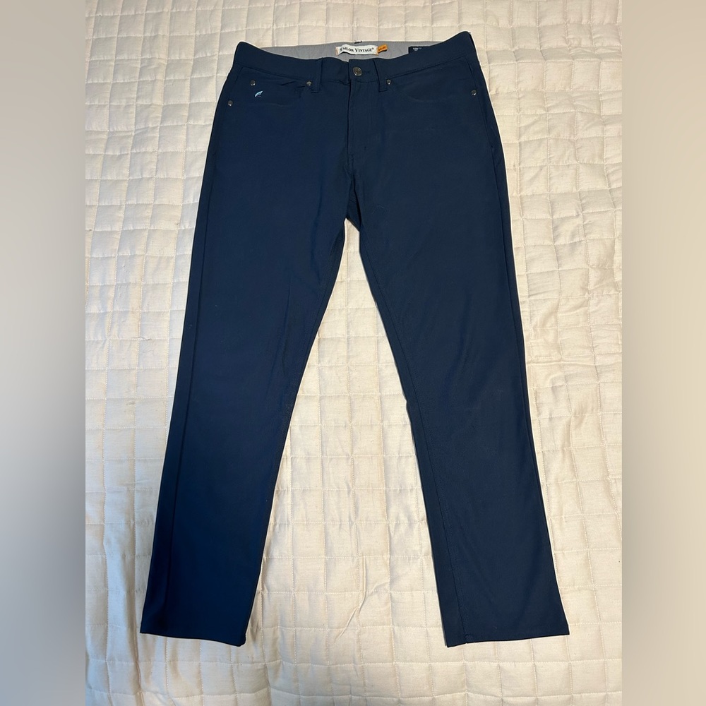 Men’s athletic chinos